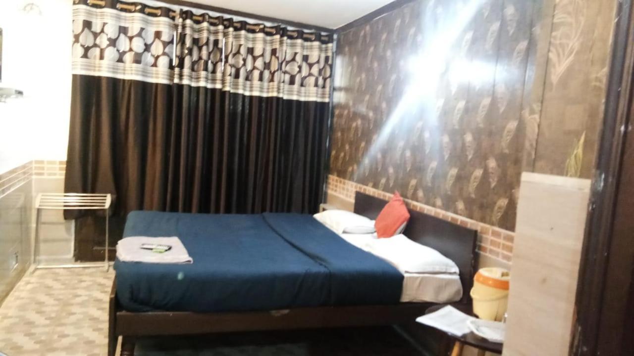 Hotel O Hya'S Homestay Dehradun Bagian luar foto
