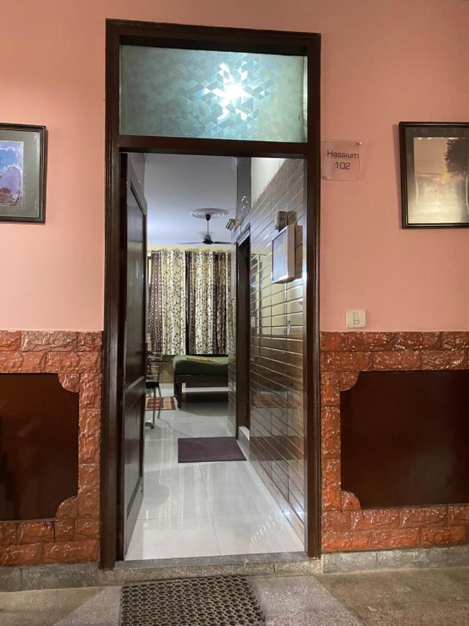 Hotel O Hya'S Homestay Dehradun Bagian luar foto