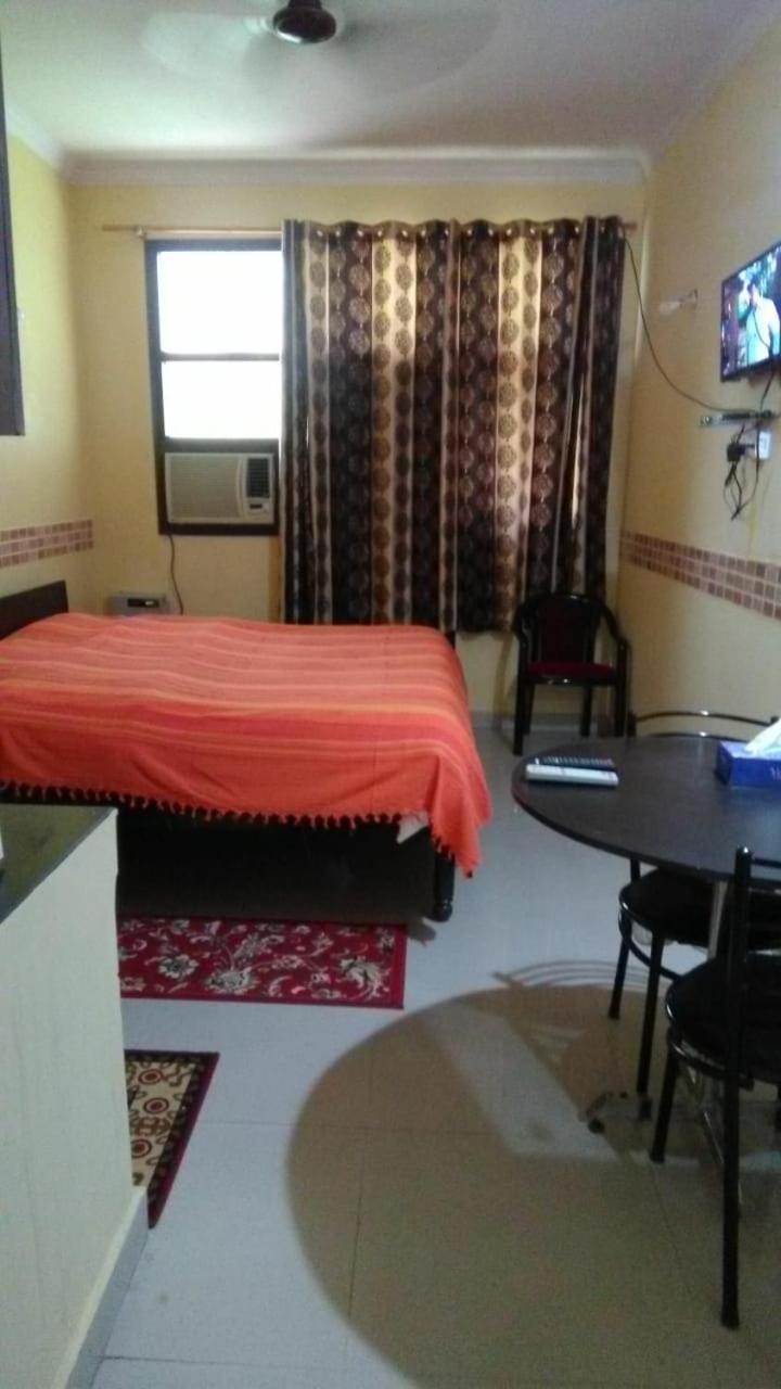 Hotel O Hya'S Homestay Dehradun Bagian luar foto