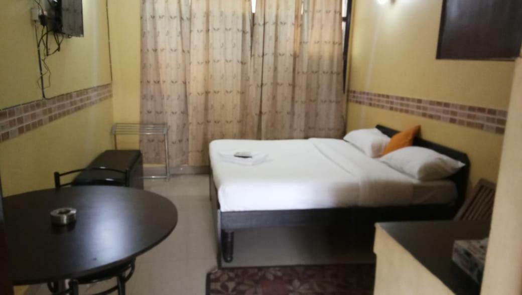 Hotel O Hya'S Homestay Dehradun Bagian luar foto